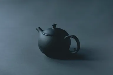 常滑焼急須　価格：￥6,600円