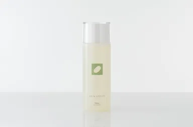 絹生活研究所　シルク化粧水