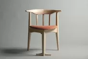 美しいIZURUの椅子