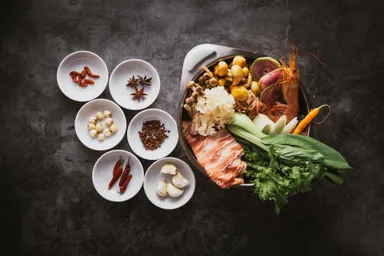 都市部を中心にトレンドとなっている薬膳鍋