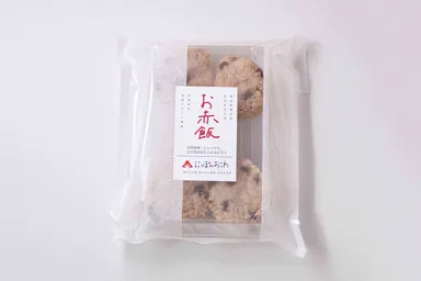 冷凍お赤飯おにぎり　パッケージ1