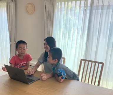 子育ての合間にリモートワーク