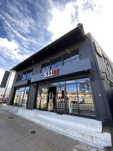 店舗イメージ (1)