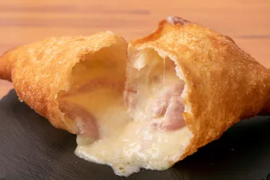 通常の揚げピザ