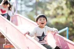 テレワーク中の負担を軽減し、自宅での仕事と育児の両立　新しい日常における2つの家事・育児サポートサービスを拡充