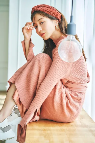 Dual Duality Double W(5)