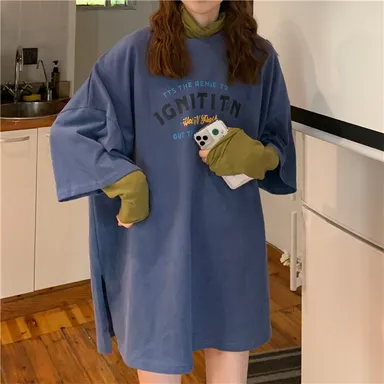 ダボっとしたロゴ入りTシャツ(MMクッキー)