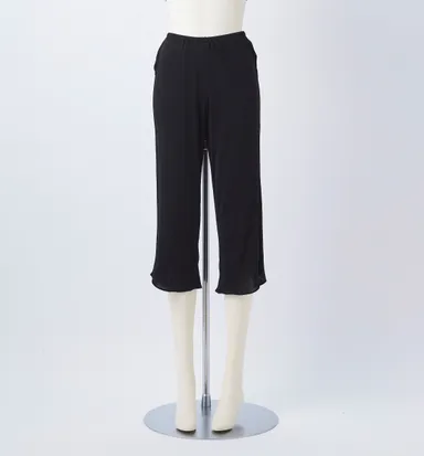 ワイドパンツ下