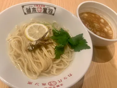 「煮干しだしつけ麺」