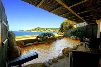 「壱岐リトリート 海里村上」露天風呂からの眺め