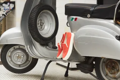 オレンジスエード