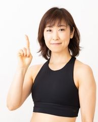 コロナ禍の『筋肉ダウン』を解消！家の「壁」を活用した『壁トレ』を人気インストラクターが開発