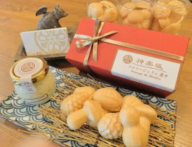 フロマージュ　ドゥ　最中　箱入り