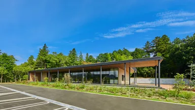 ショッピング棟(八幡屋)