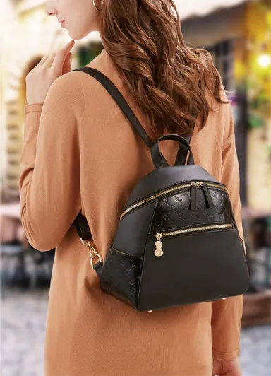 キティモノグラムモデルカット