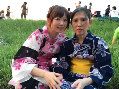 若年性認知症の母と生きる私たち