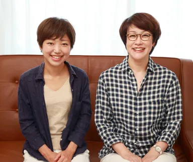 創立メンバー(左：山本 茜、右：安藤 亜紀子)