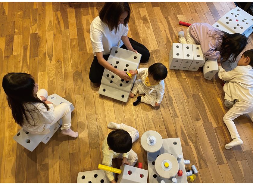 増補新装版 遊びを育てる 出会いと動きがひらく子どもの世界 Amazon.co.jp: 増補新装版 遊びを育てる 出会いと動きがひらく