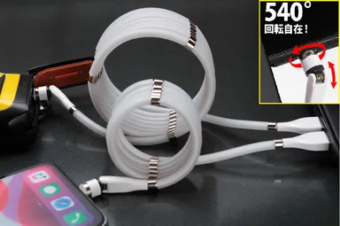 端子は540°回転自在！どのアングルもワンタッチで装着！