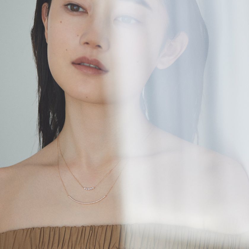 ブライダルリング専門店「アイプリモ」
～ 記念日に特別な輝きを ～
『アニバーサリージュエリー コレクション』