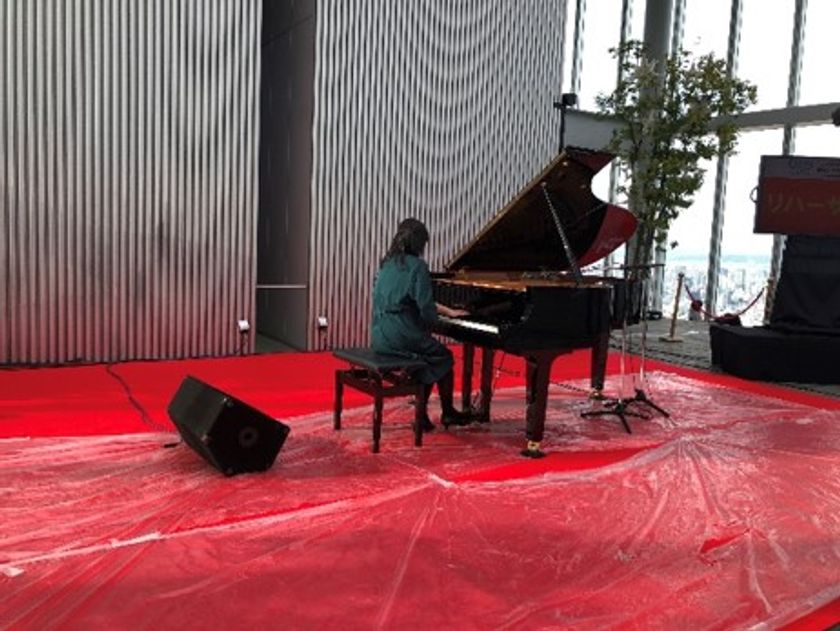 現役大学生による演奏会ｉｎ「Skyspark HARUKAS！」
ピアノや弦楽器、弾き語りなどの演奏会の場を提供
～１０月２日（金）・３日（土）・
９日（金）・１０日（土）・１１日（日）に実施～