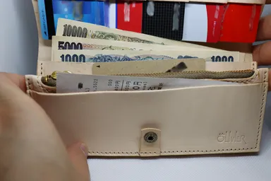 長財布使用(ナチュラル)