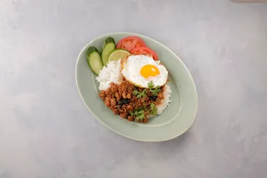 鶏肉のガパオ風炒め（480円）