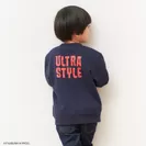 ULTRA STYLE トレーナー キッズ【ウルトラマンゼット】ネイビー(着用イメージ2)