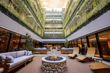 GOOD NATURE HOTEL KYOTO（中庭）