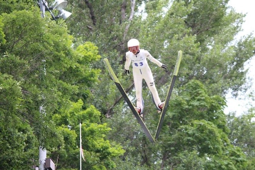 「第10回 雪印メグミルク杯ジュニアサマージャンプ大会」
に協賛します
2020年10月18日（日）札幌市 荒井山シャンツェにて
