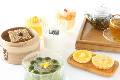 スイーツも本格的！お茶にもこだわりました