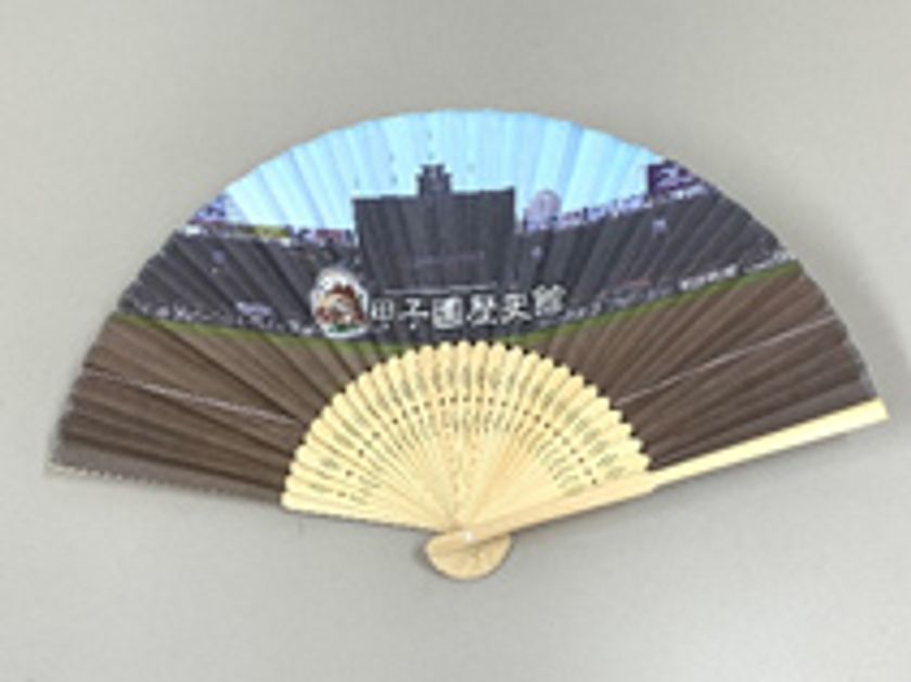 阪神甲子園球場のカレンダーが今年も登場！！
『阪神甲子園球場カレンダー2021』【10月9日（金）】から
先行予約受付開始