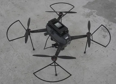 ドローンへの通信技術展開京セラ・ブルーイノベーション社の