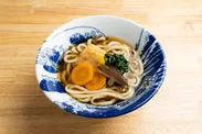 ヴィーガン向けのうどん(14ユーロ／約1,700円)