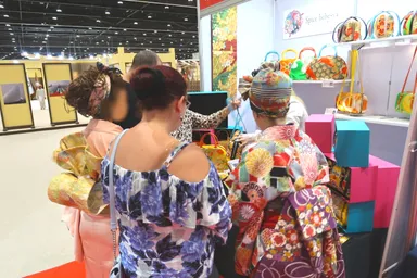 アブダビ展示会の様子1