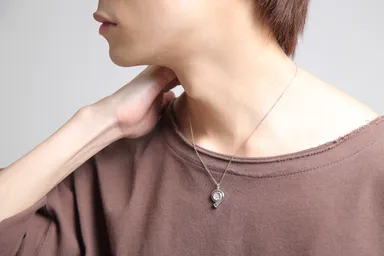 ターボチャージャー型ペンダントネックレス1