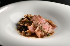 豚の炭火焼き