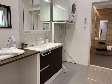 洗面室はパワフルなガス乾燥機「乾太くん」を設置