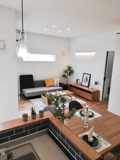 ワンフロアだからこそ家族を感じる一体感。