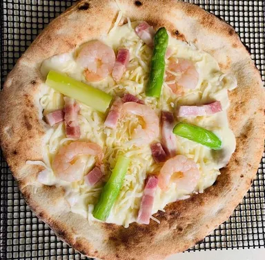 自分だけのオリジナルピッツア