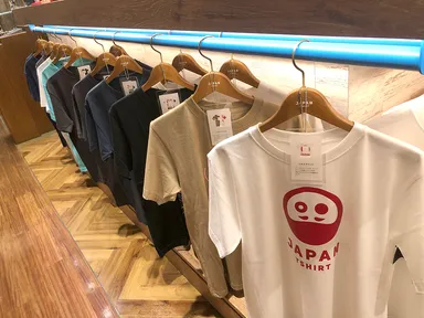 Tシャツ