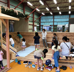 コロナで全国的に足りていない、災害避難所！地域住民が集う知的障害者施設が、避難所不足に貢献