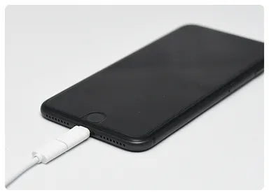 スマホにつなぐだけ！