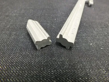 「アルペグ」写真(切断形状)