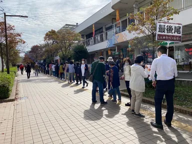 オープン初日の行列