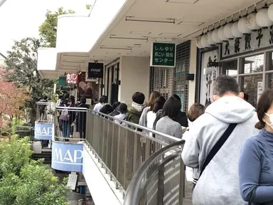 オープン初日の行列