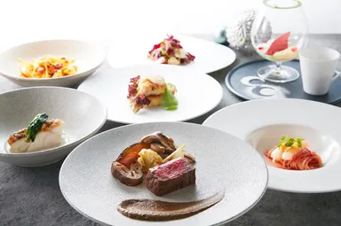 クリスマスディナー 10,000円コース(税サ別)