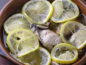 広島県産真牡蠣と瀬戸内レモンのアヒージョ2
