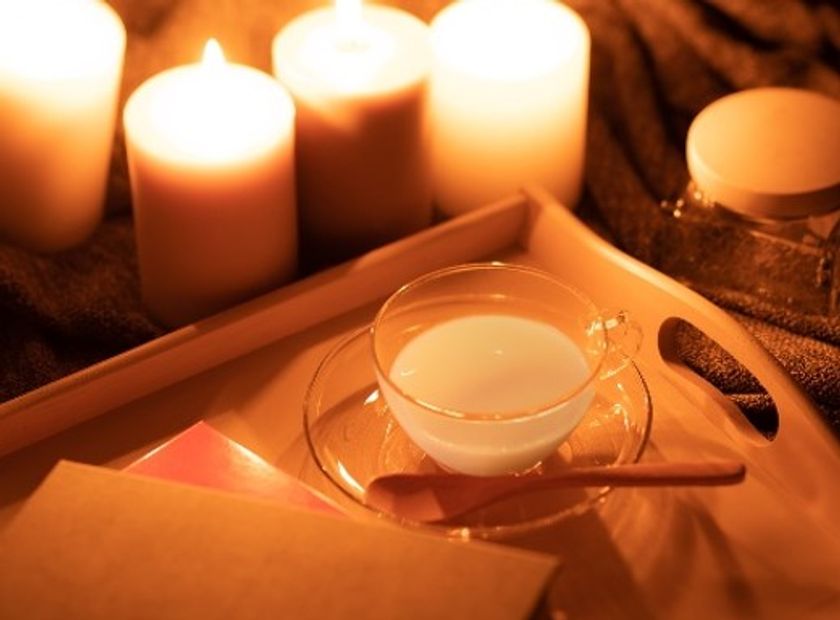 一日の終り、ほっと身体と心を整える夜の新習慣
“夜専用”生甘酒「よるしみ」11月10日（火）販売