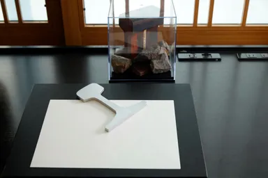 カットレール文鎮